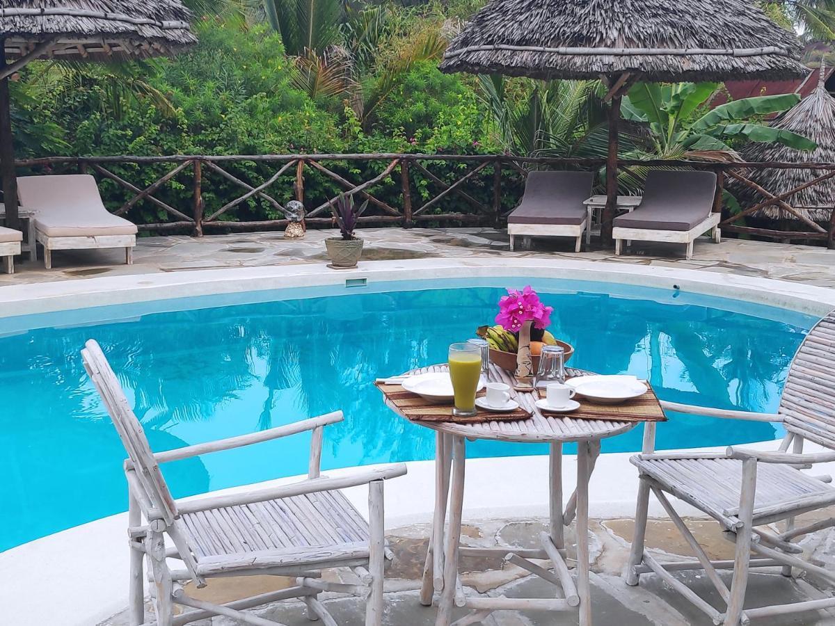Bed and breakfast Kimya House, Watamu Extérieur photo