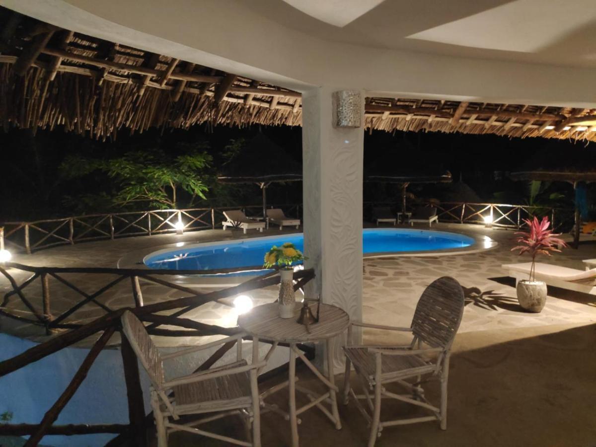 Bed and breakfast Kimya House, Watamu Extérieur photo
